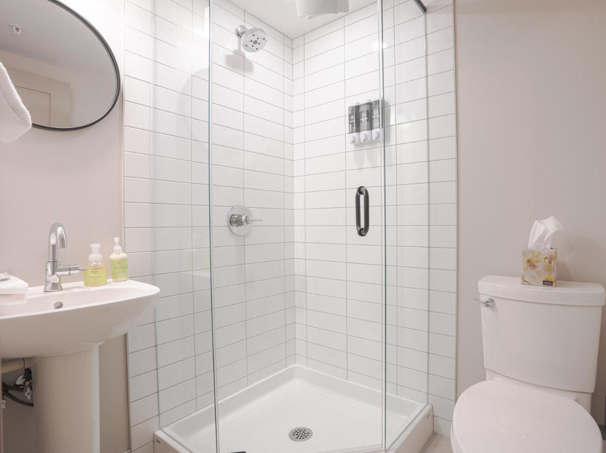 Basecamp Suites Μπανφ Εξωτερικό φωτογραφία