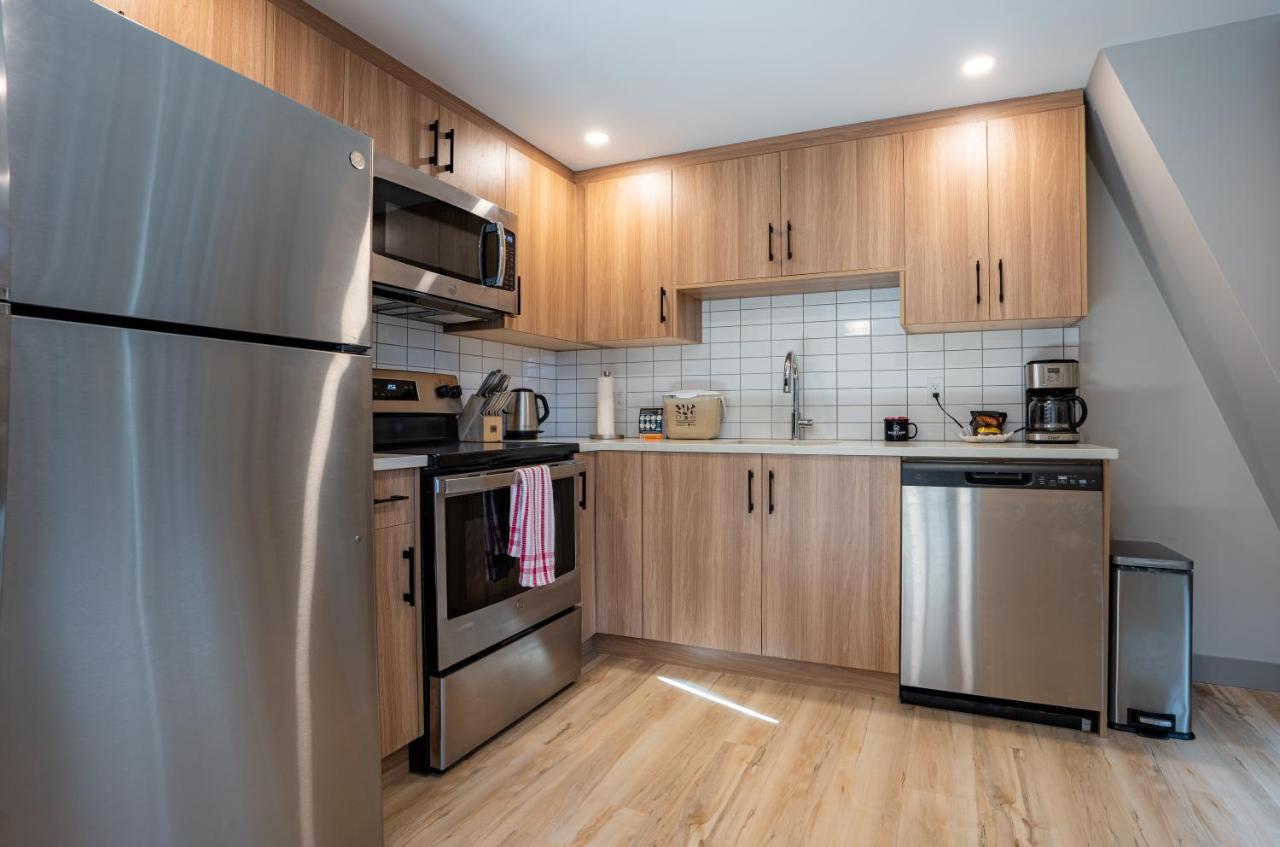 Basecamp Suites Μπανφ Εξωτερικό φωτογραφία
